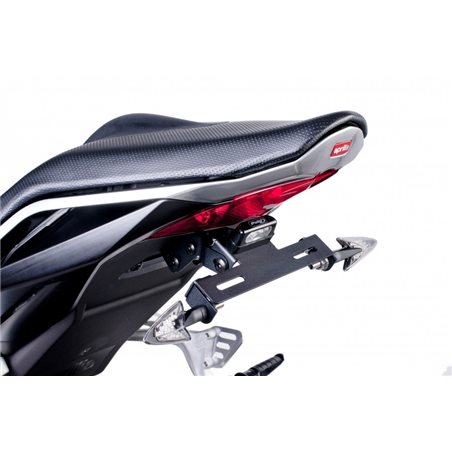 APRILIA RSV4 09'-14' PORTAMATRICULAS PUIG APRILIA RSV4 09'-14' PORTAMATRICULAS PUIG